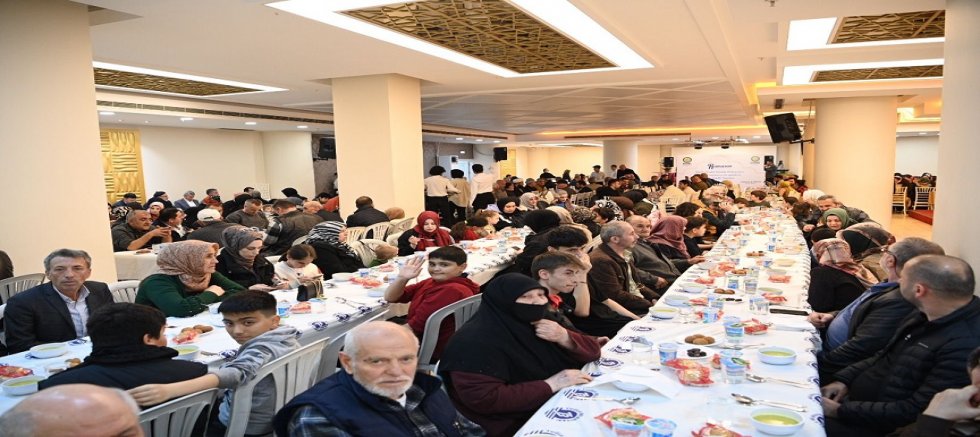 Başkan Yazıcı, Tuzlalı vatandaşlar ile iftar sofralarında buluşmaya devam ediyor
